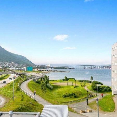 Northern Dreams Apartment With Free Parking Tromso Ngoại thất bức ảnh
